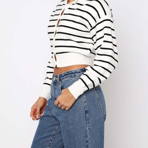 Striped Black and White Women's Cardigan - NWOT Size L - Picture 3 of 7